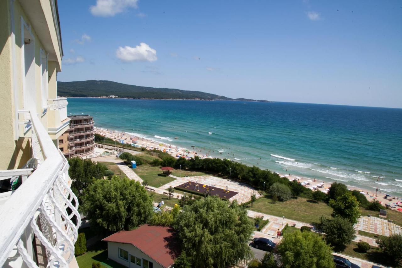 Hotel Perla Beach Club Primorsko Extérieur photo