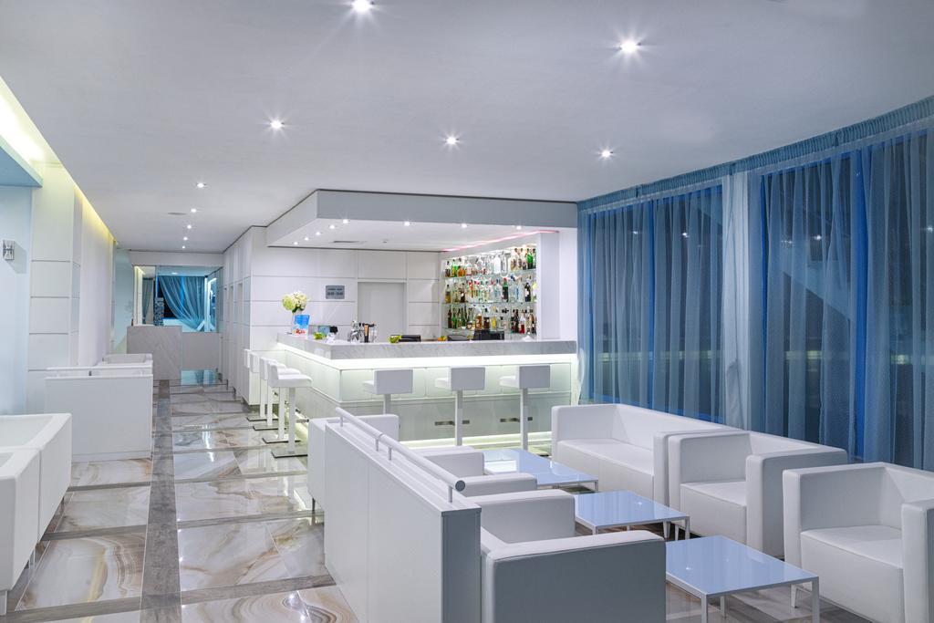 Hotel Perla Beach Club Primorsko Extérieur photo