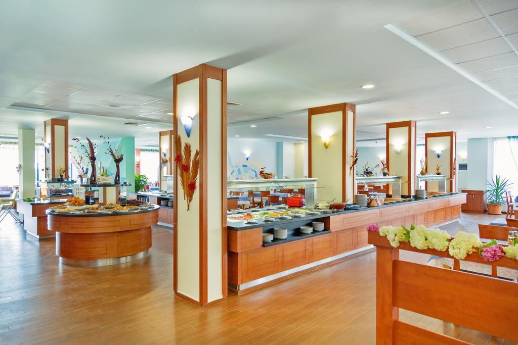 Hotel Perla Beach Club Primorsko Extérieur photo