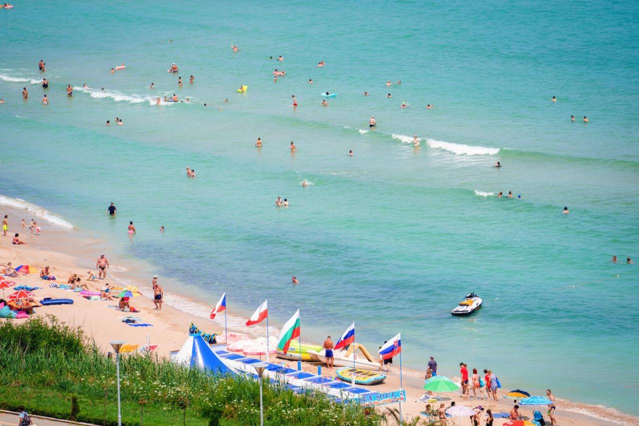 Hotel Perla Beach Club Primorsko Extérieur photo