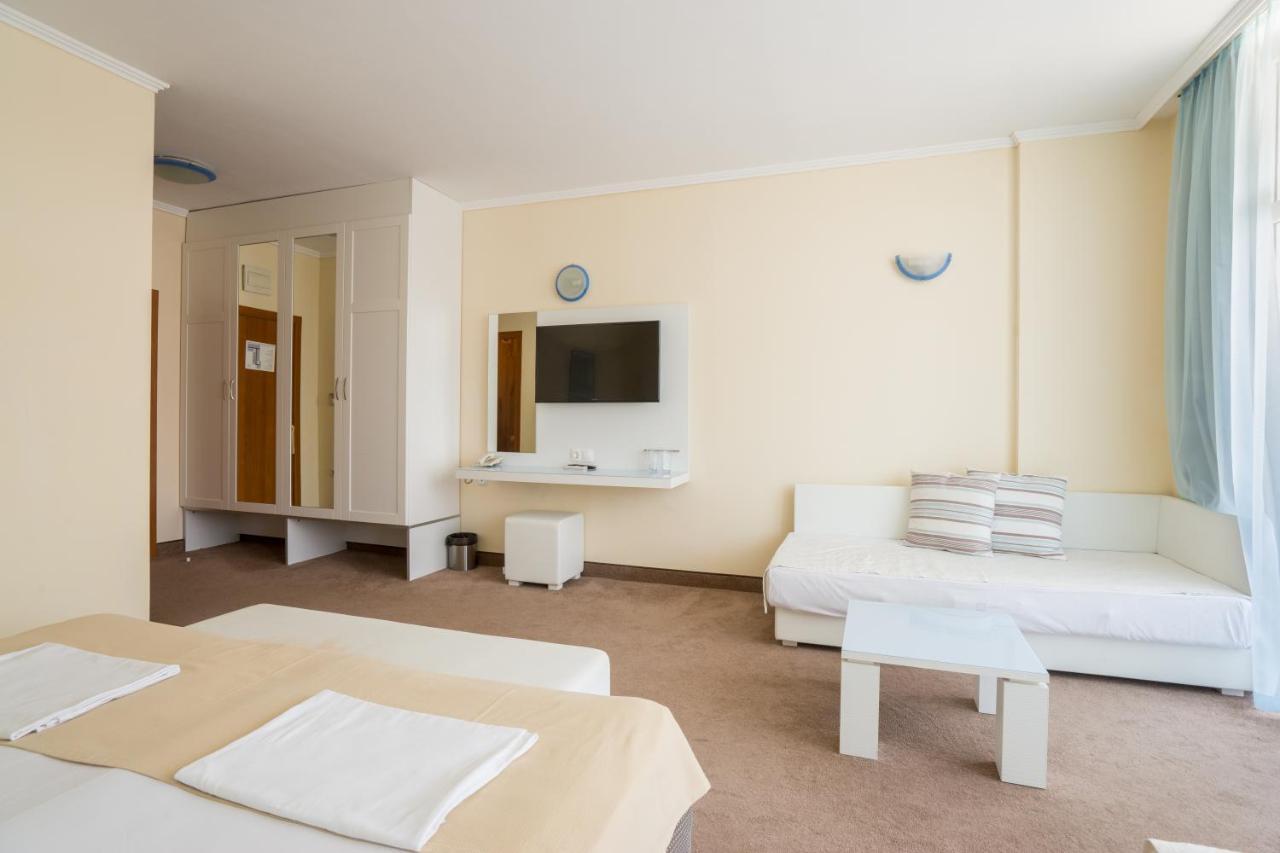 Hotel Perla Beach Club Primorsko Extérieur photo